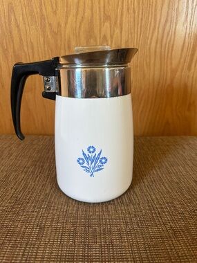 Vintage Corningware Blue Cornflower 6 cup Coffee Peculator